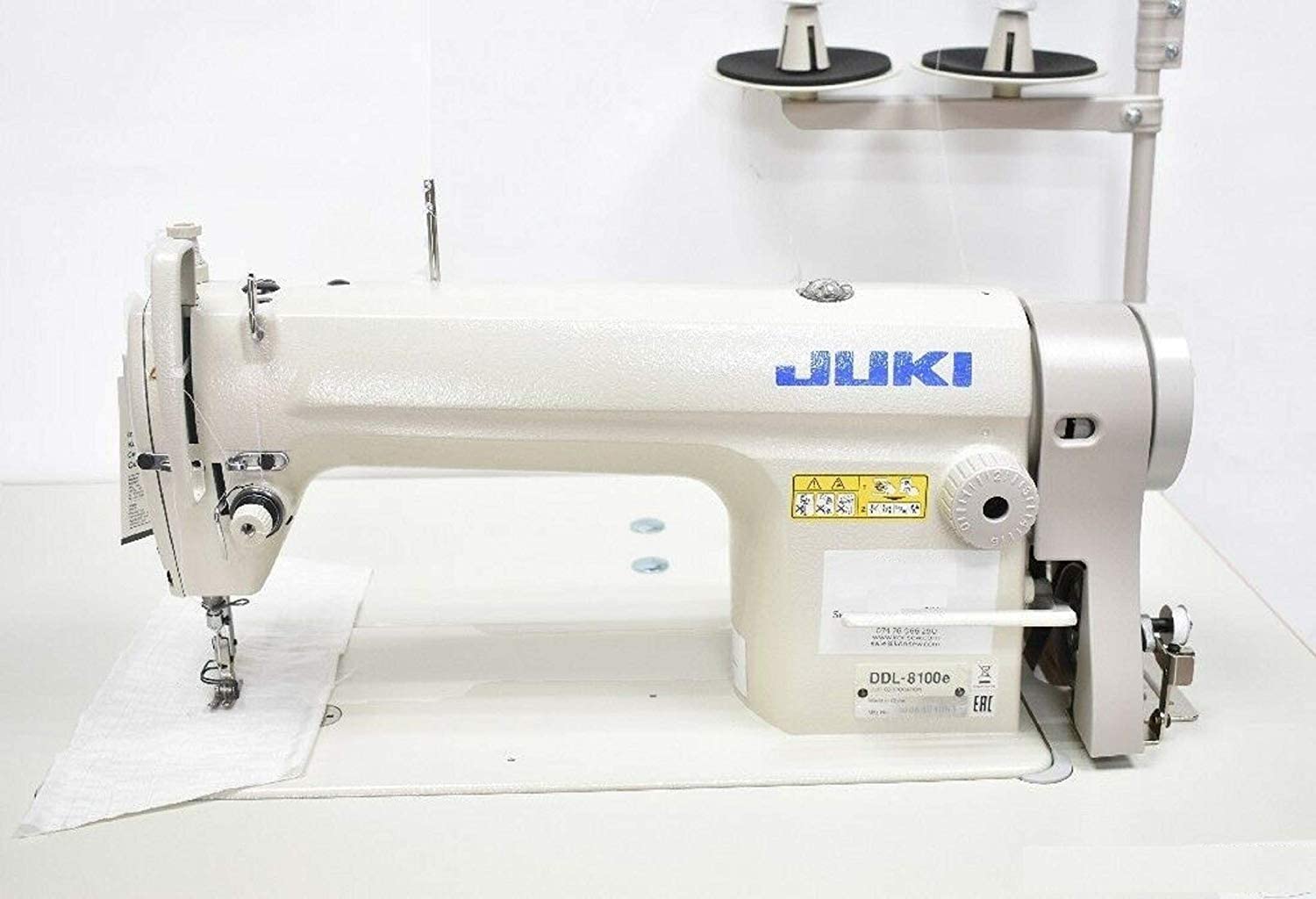 Industrial-Sewing-Machine-Juki-DDL-8100-Lockstitch-Servo-Motor-Table-Stand-Cut-Juki-DDL8700-LED-Lamp-Commercial-Grade-Sewing-Machine-1