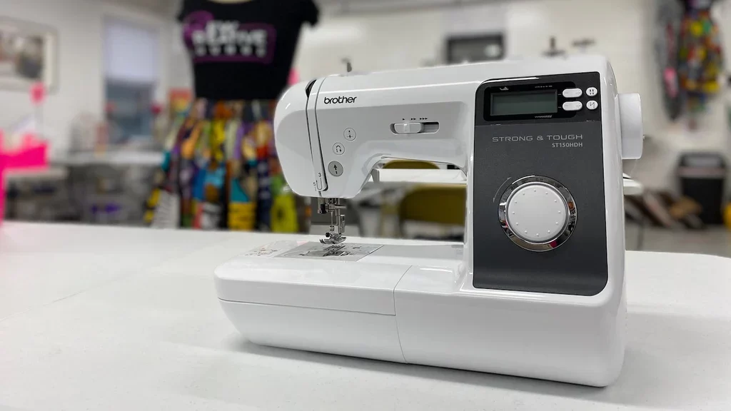 Brother ST150HDH Sewing Machine, Strong & Tough, 50 Built-in Stitches, LCD Display, 9 Included Feet - Review